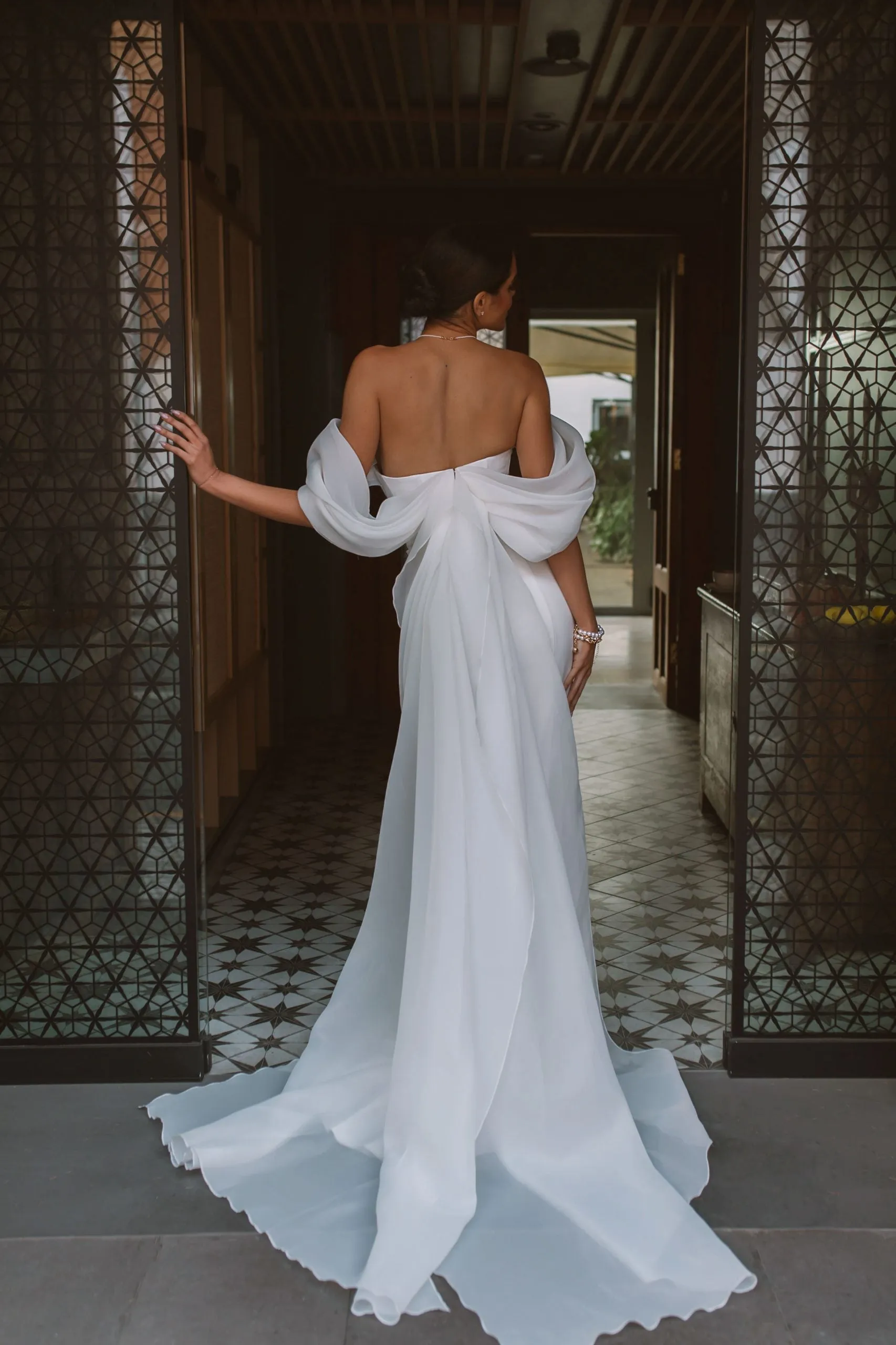 Elegant Sweetheart Mermaid Wedding Dress Women White Off The Shoulder Open Back Satin Bridal Gown Sweep Train Vestidos De Novia