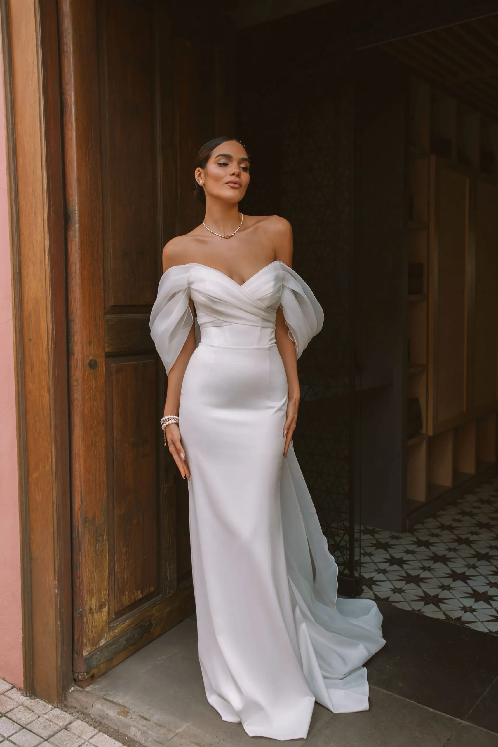 Elegant Sweetheart Mermaid Wedding Dress Women White Off The Shoulder Open Back Satin Bridal Gown Sweep Train Vestidos De Novia