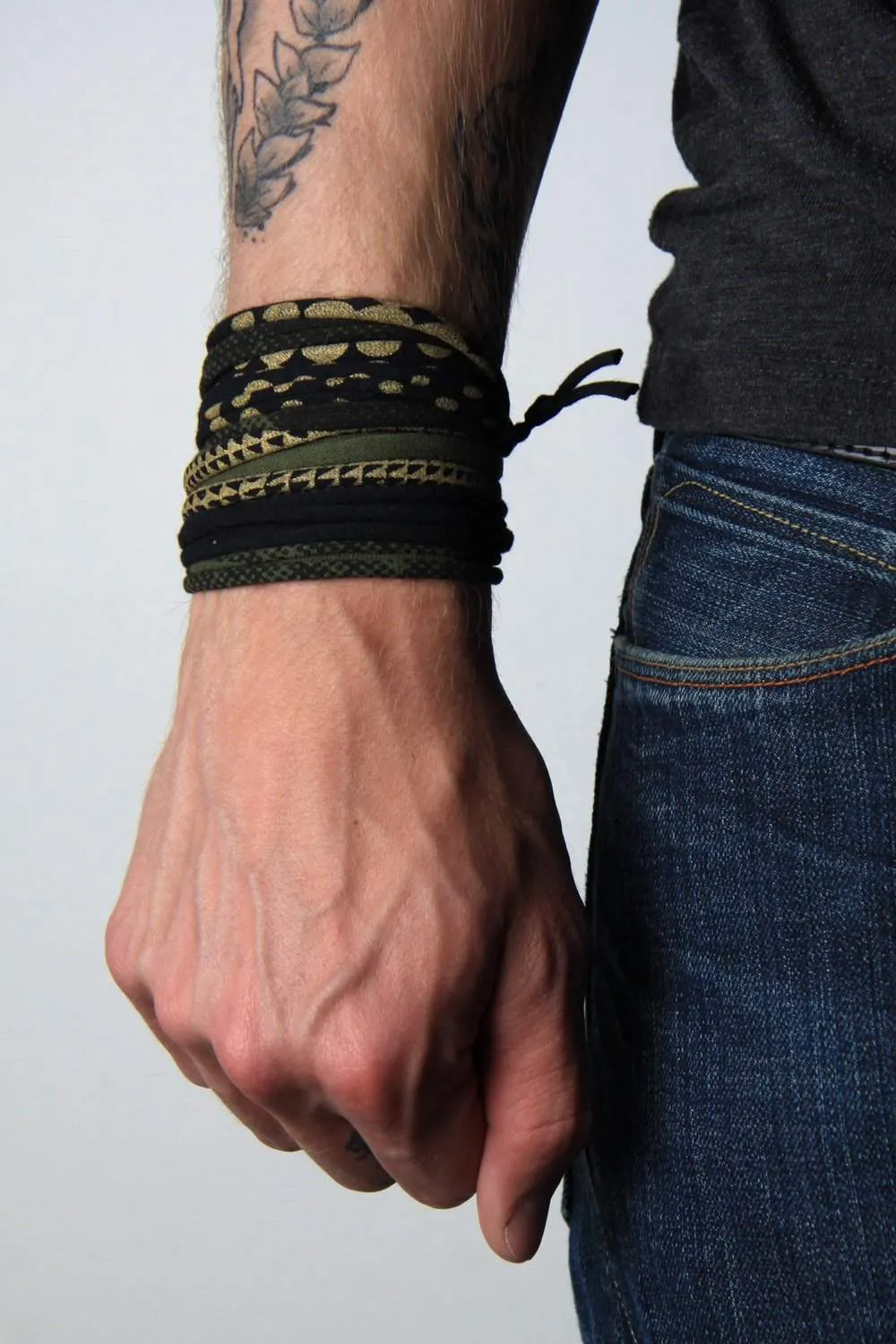 Necklush Wrap Bracelet / Green Black & Gold / Unisex