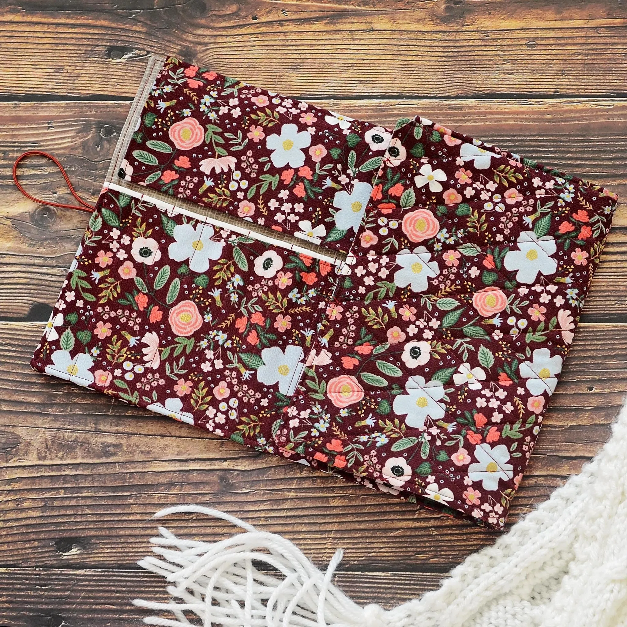 Quilted Crochet Hook Trifold Wrap, DPN Case
