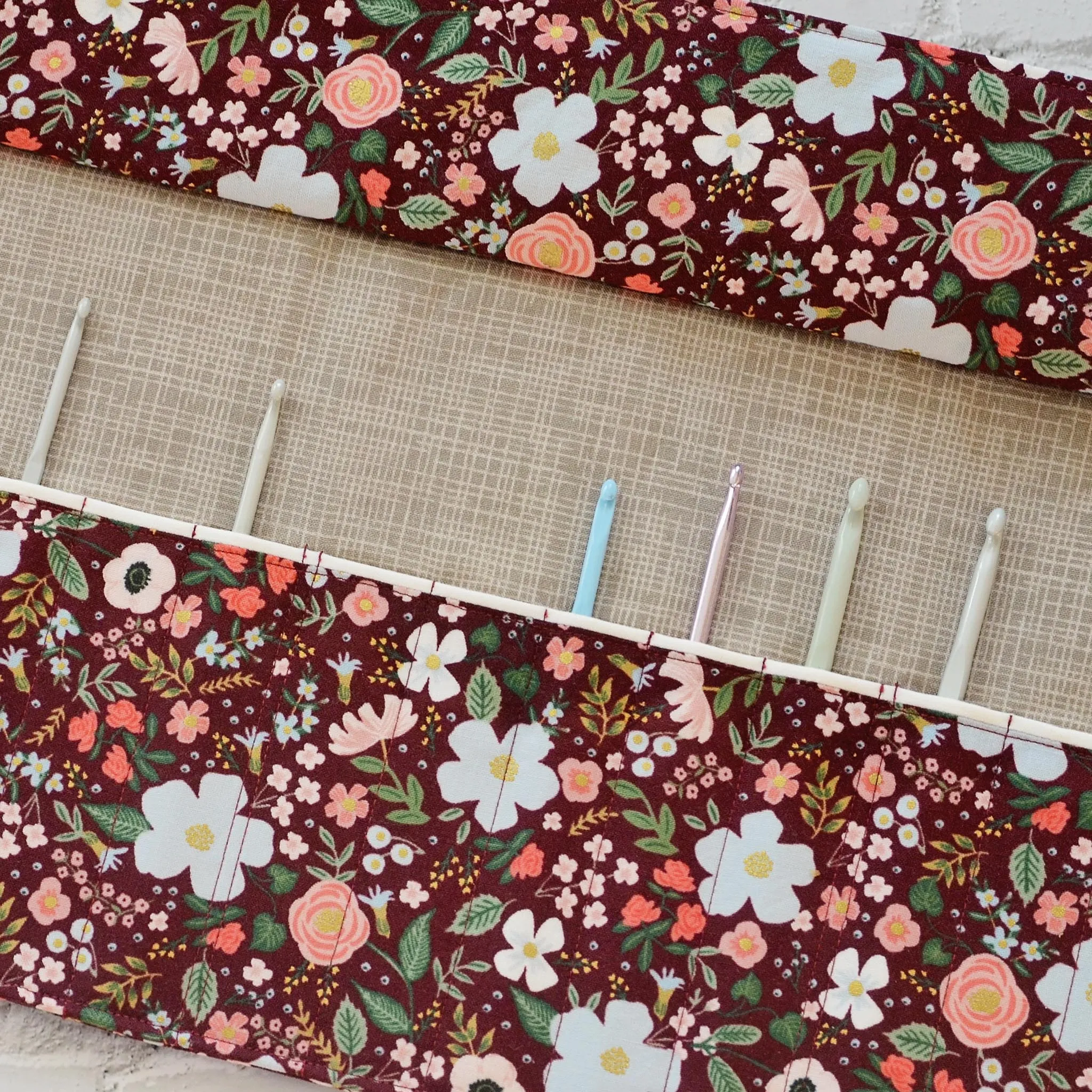 Quilted Crochet Hook Trifold Wrap, DPN Case