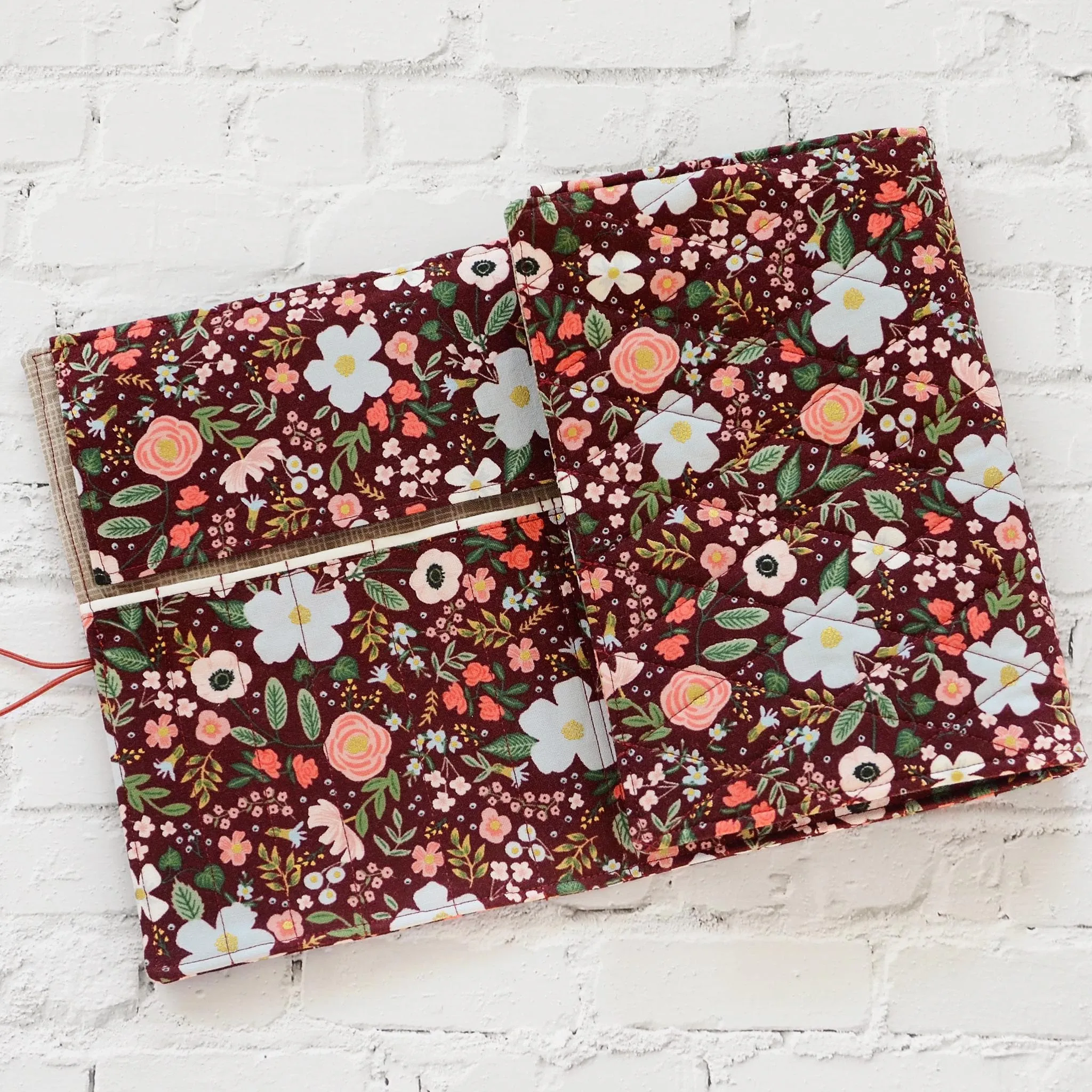 Quilted Crochet Hook Trifold Wrap, DPN Case